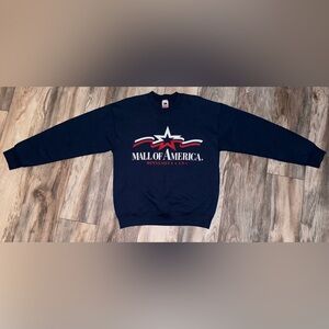 Vintage Fruit of the Loom L Mall of America crewneck